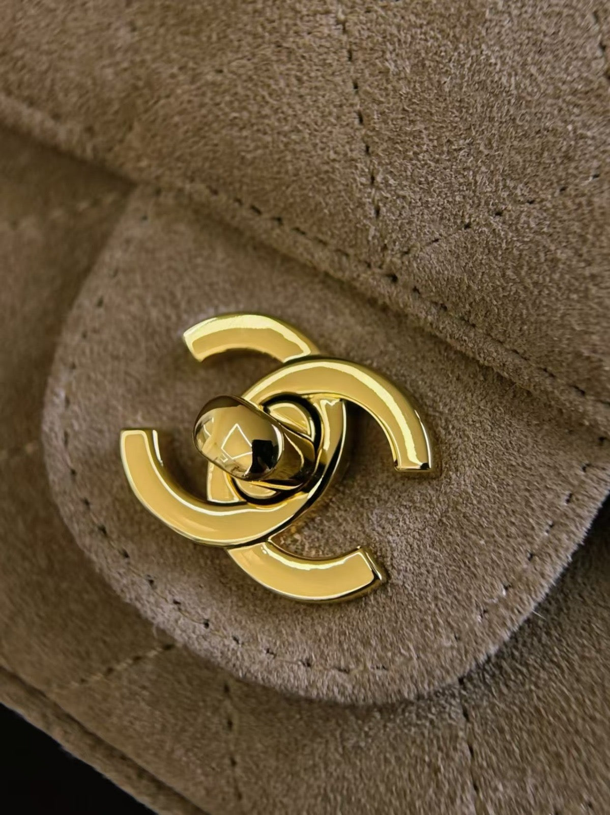 Bolso mini con solapa