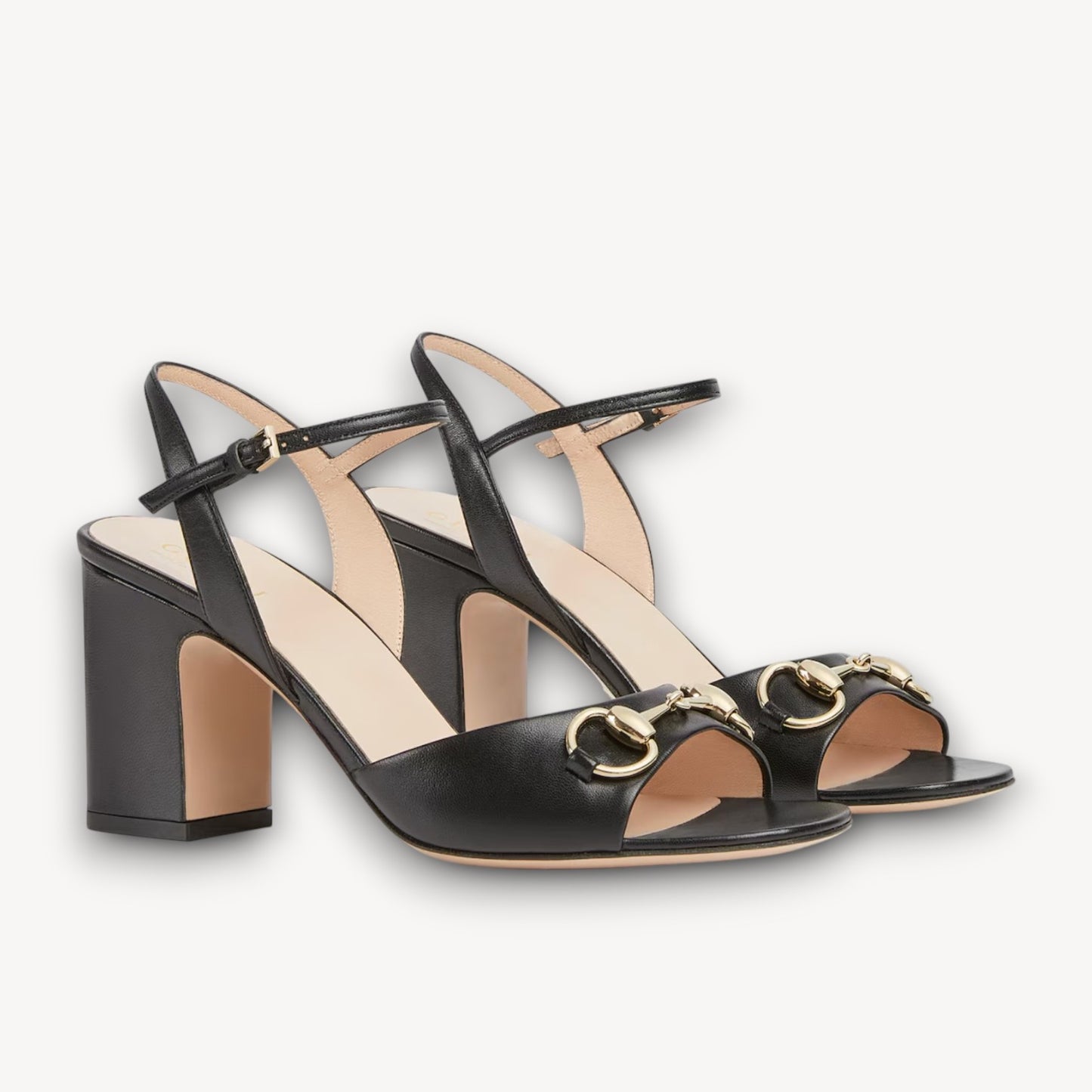 Sandalia Horsebit Negro