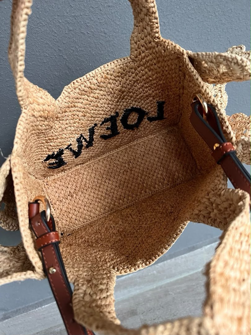 Bolso Loewe Font Tote Pequeño