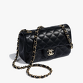 Bolso Pequeño Clásico Negro 23 cm