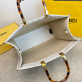 Fendi Sunshine Medium Blanco