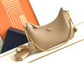 Bolso Saffiano Re-Edition 2005 Beige 22 cm