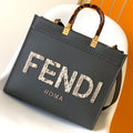 Fendi Sunshine Medium Gris Oscuro
