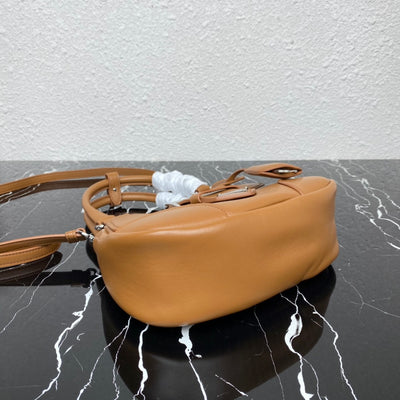 Bolso Moon Caramelo 22 cm