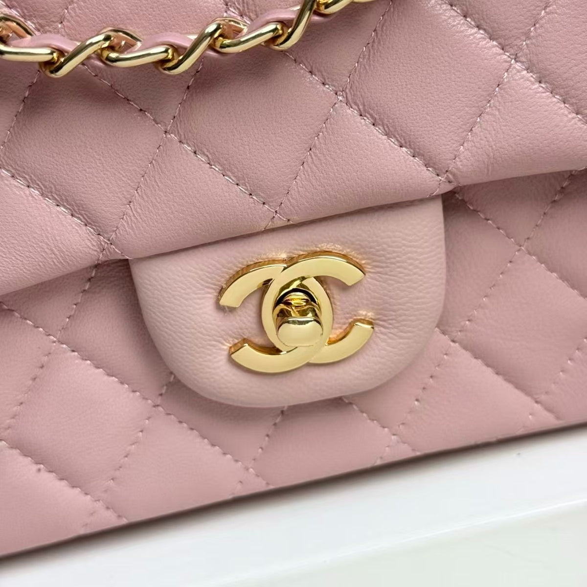 Bolso Clásico Rosa 23 cm
