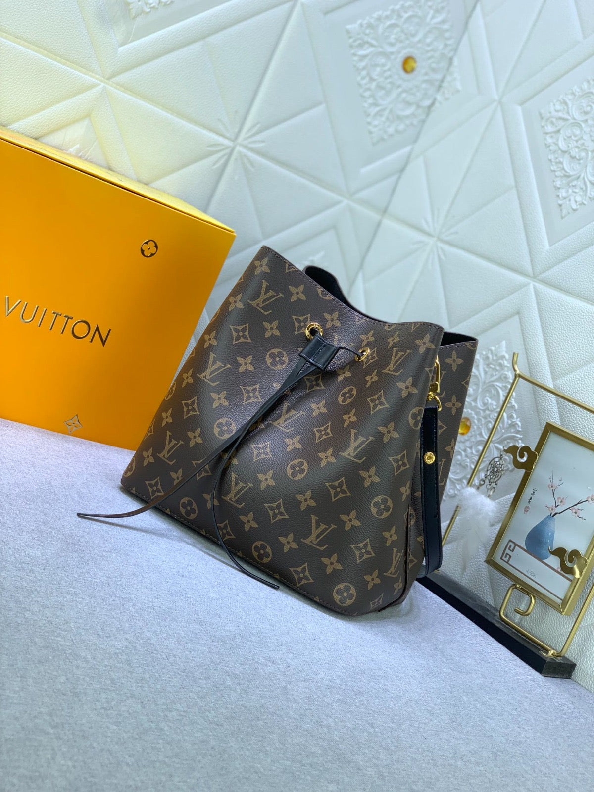 Bolso NéoNoé Monogram/Negro