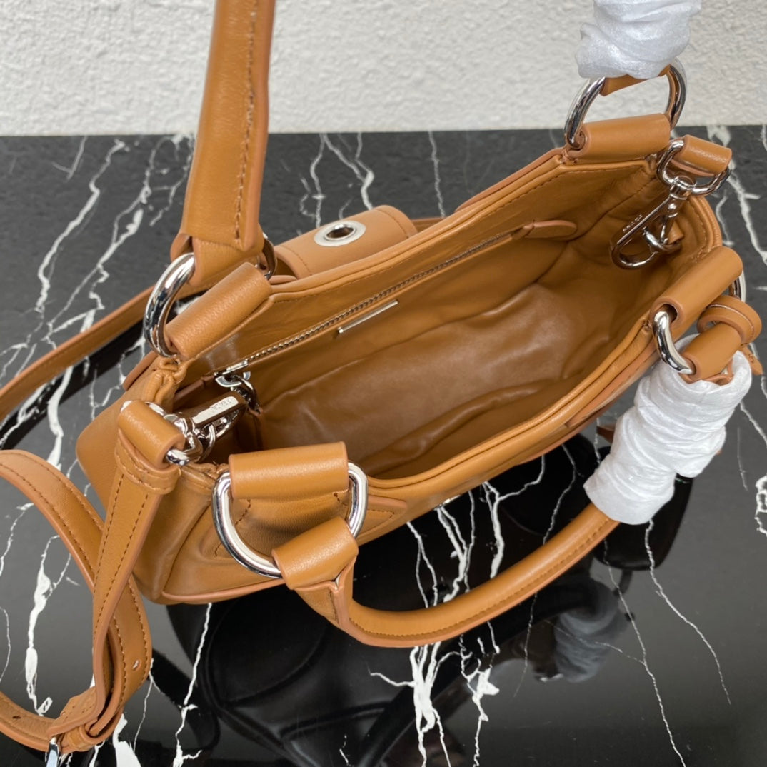 Bolso Moon Caramelo 22 cm