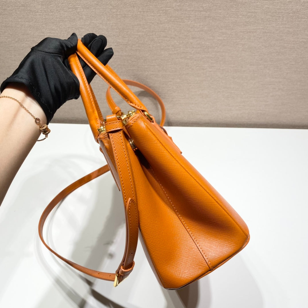 Minibolso Galleria Saffiano Naranja 20 cm