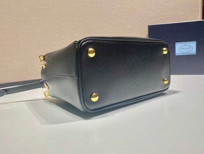 Minibolso Galleria Saffiano Negro 20 cm