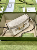 Minibolso Gucci Horsebit 1955 pequeño Beige