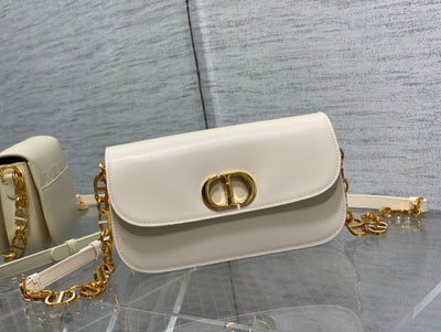 Bolso Montaigne Avenue blanco 22 cm