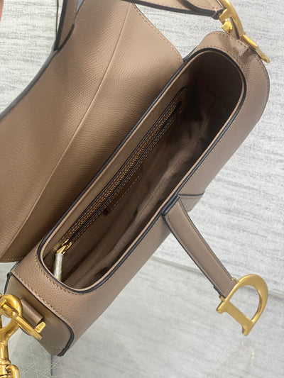 Bolso Saddle maquillaje 25 cm
