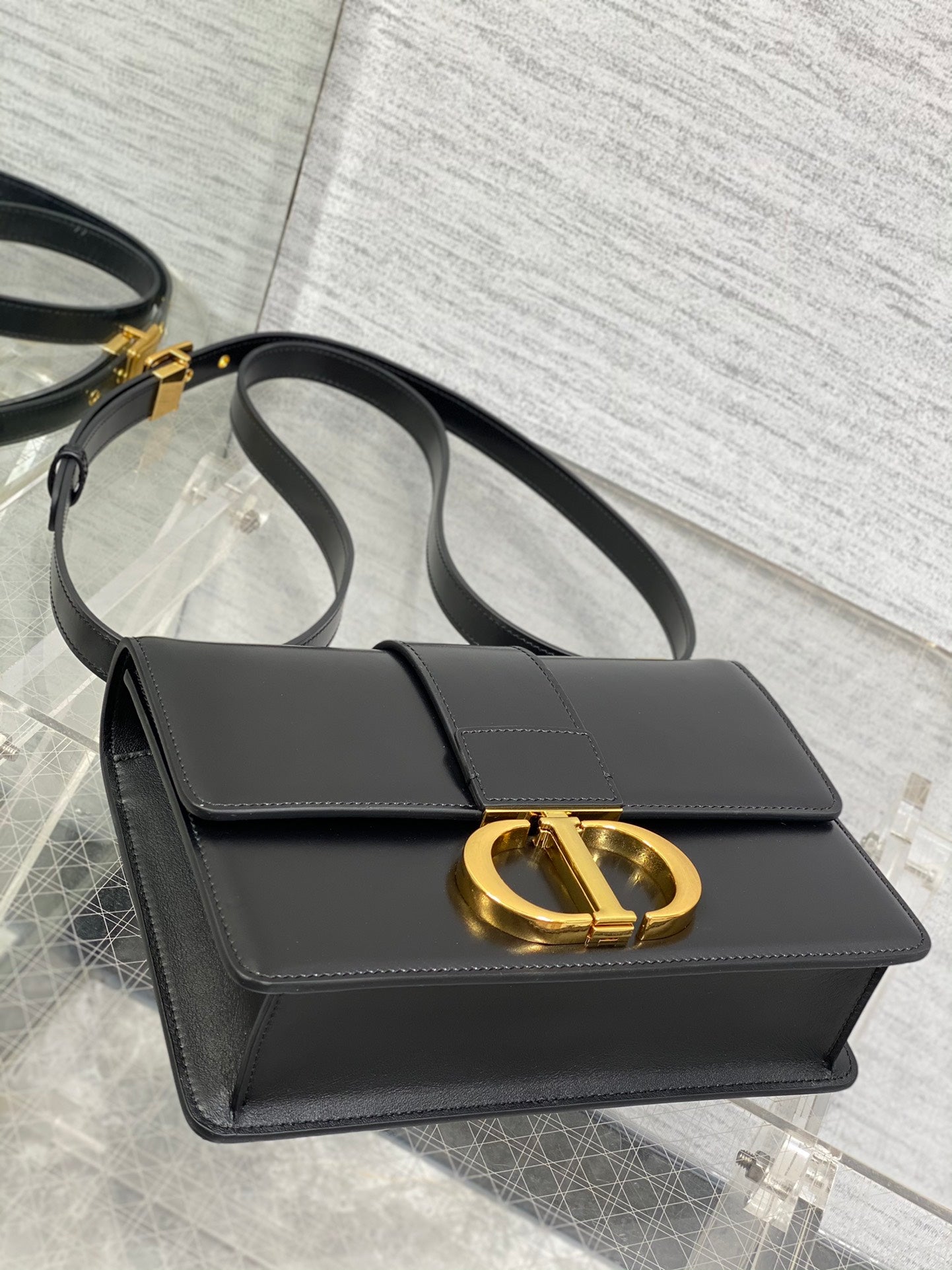 Bolso 30 Montaigne negro 24 cm