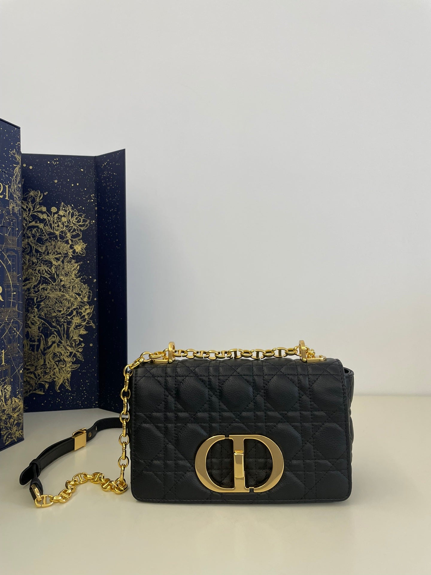 Bolso Caro negro 20 cm