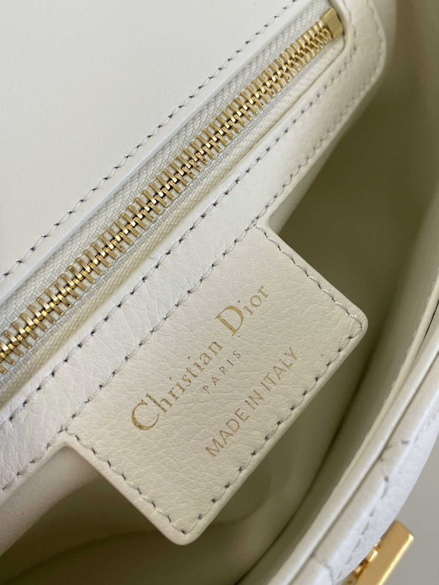 Bolso Caro Blanco 20 cm