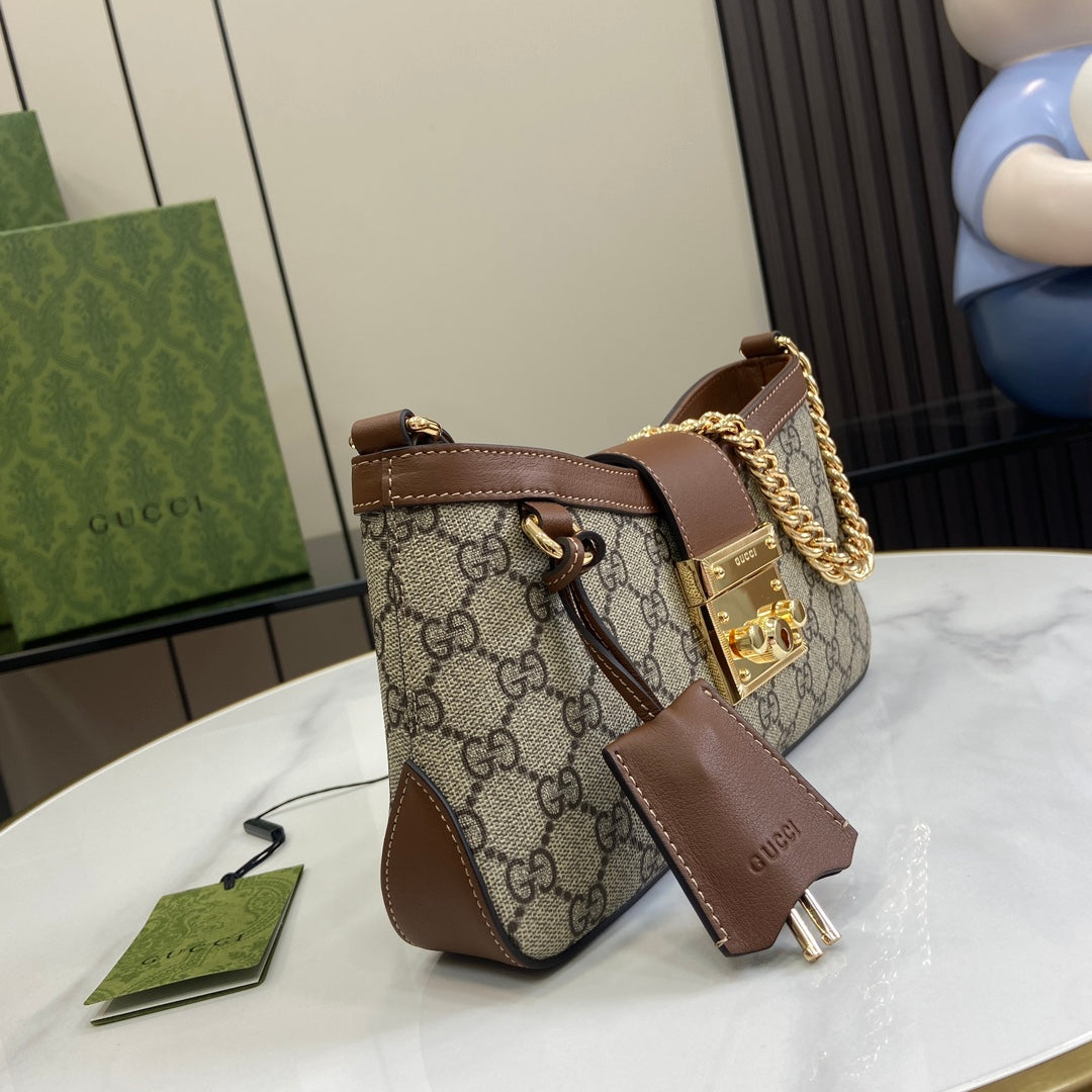 Bolso de hombro Padlock con GG Pequeño Marrón