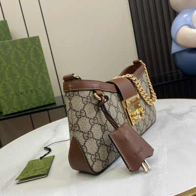 Bolso de hombro Padlock con GG Pequeño Marrón