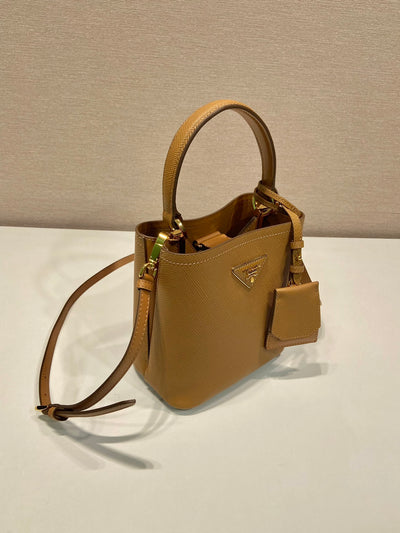 Bolso Saffiano Panier Marrón 17 cm