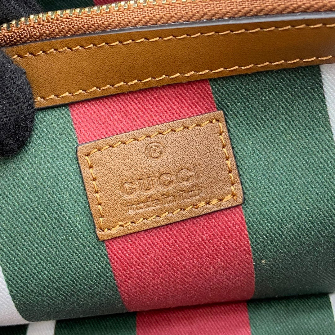Bolso Tote Mediano GG Emblem 38 cm