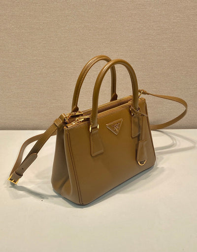 Bolso Galleria Saffiano Marrón 25 cm