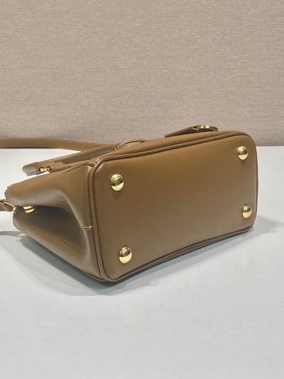 Minibolso Galleria Saffiano Beige 20 cm