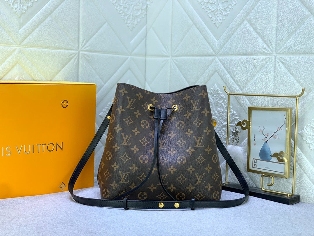 Bolso NéoNoé Monogram/Negro
