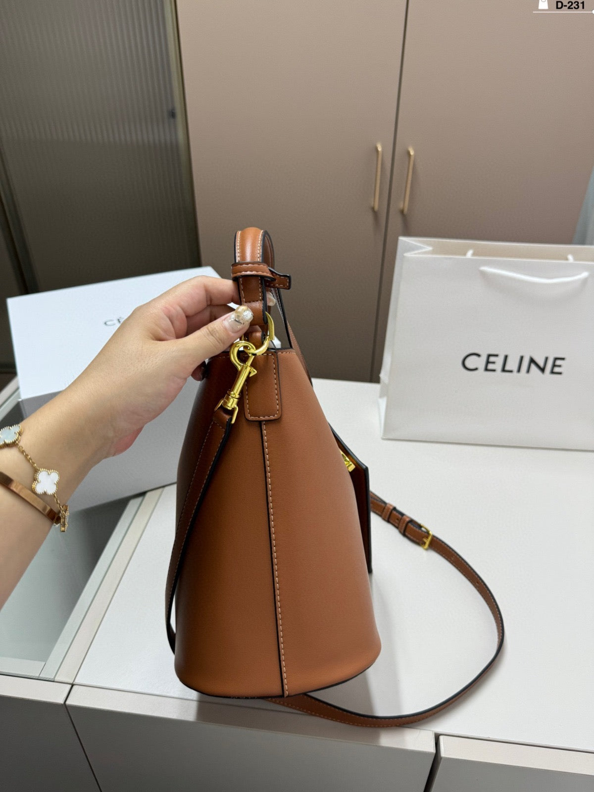 Bolso Louise Mediano Marrón 23 cm