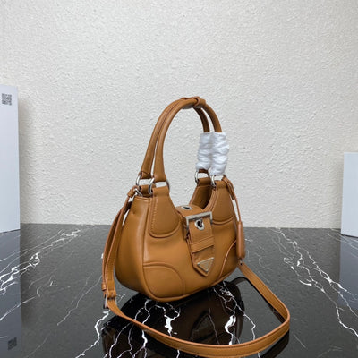 Bolso Moon Caramelo 22 cm