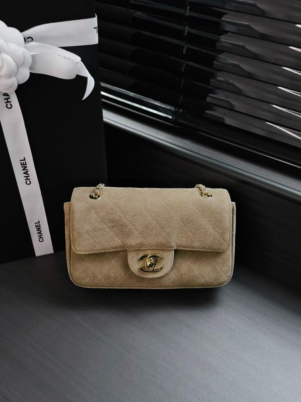 Bolso mini con solapa