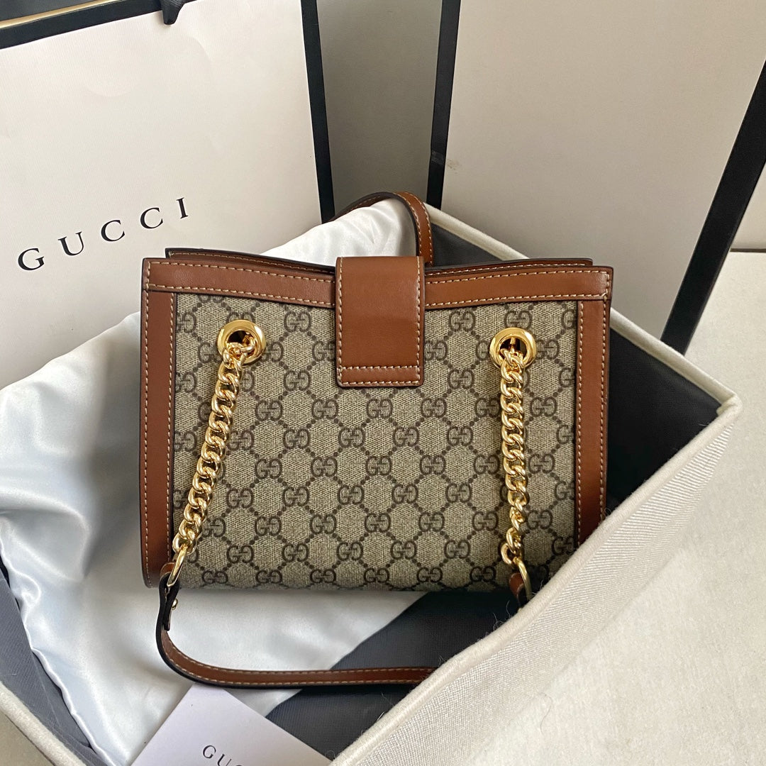 Bolso con bandolera pequeño