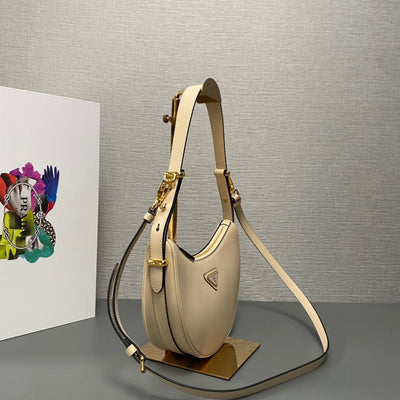 Bolso Bandolera Arqué Arena 22 cm