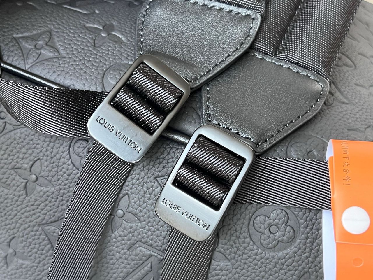 Mochila negra Christopher PM