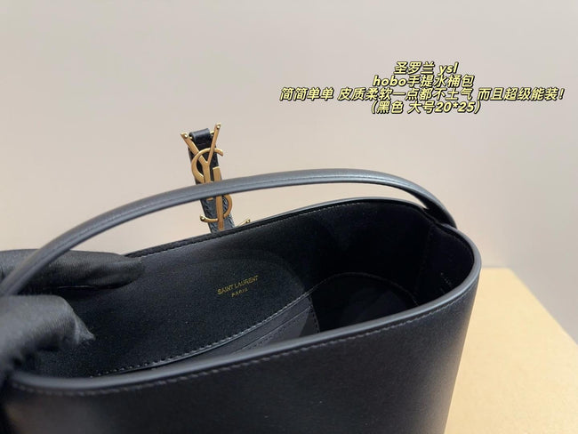 Bolso Le 37 de piel brillante