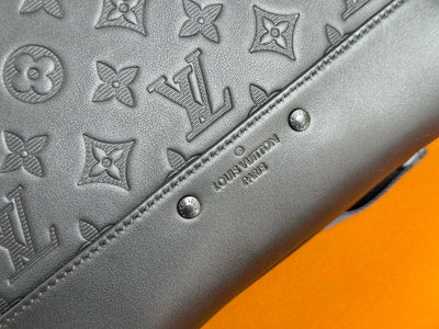 Mochila Racer Negra Monograma