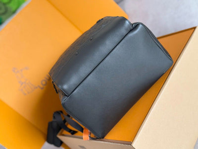 Mochila Racer Negra Monograma