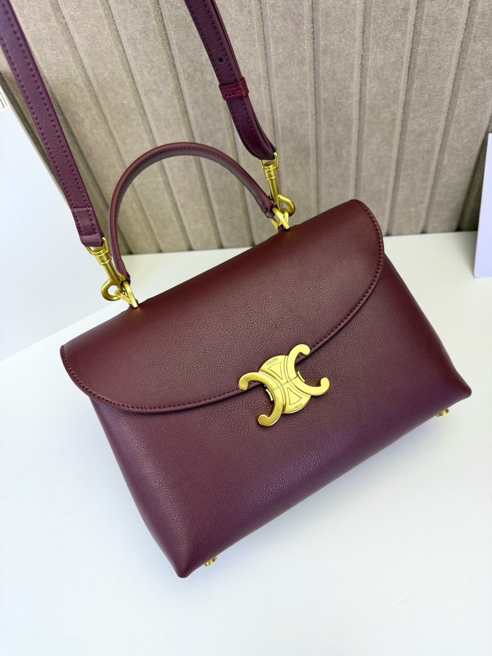 Bolso Nino Burdeos 20 cm