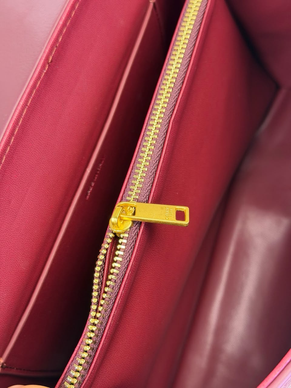 Bolso Nino Burdeos 20 cm