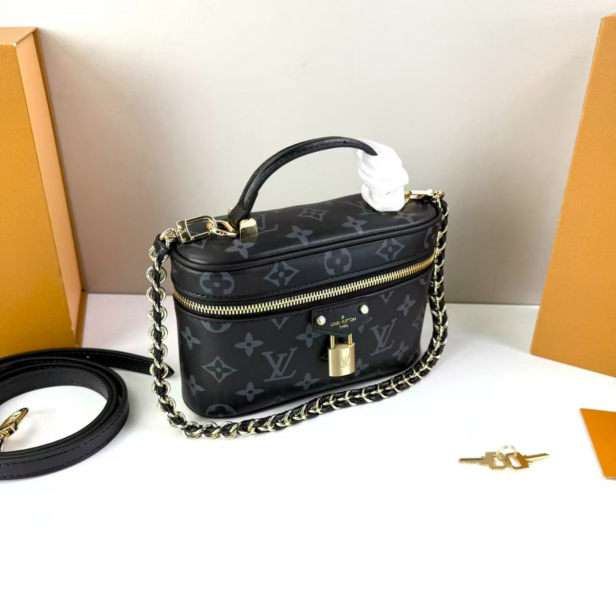 Bolso Vanity Chain Pouch