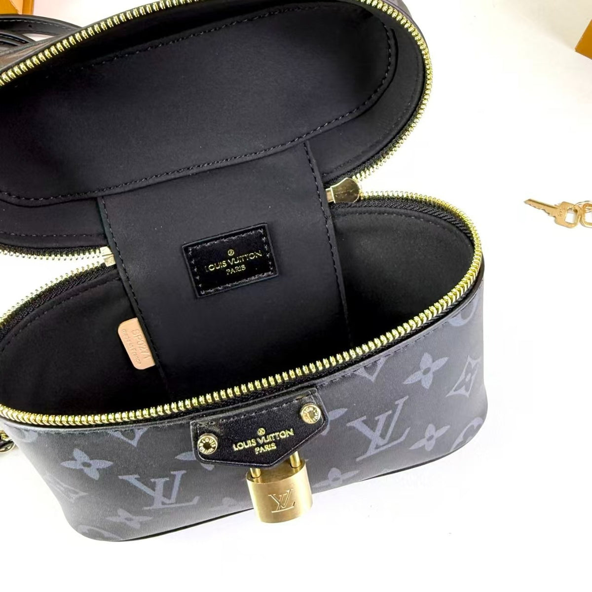 Bolso Vanity Chain Pouch