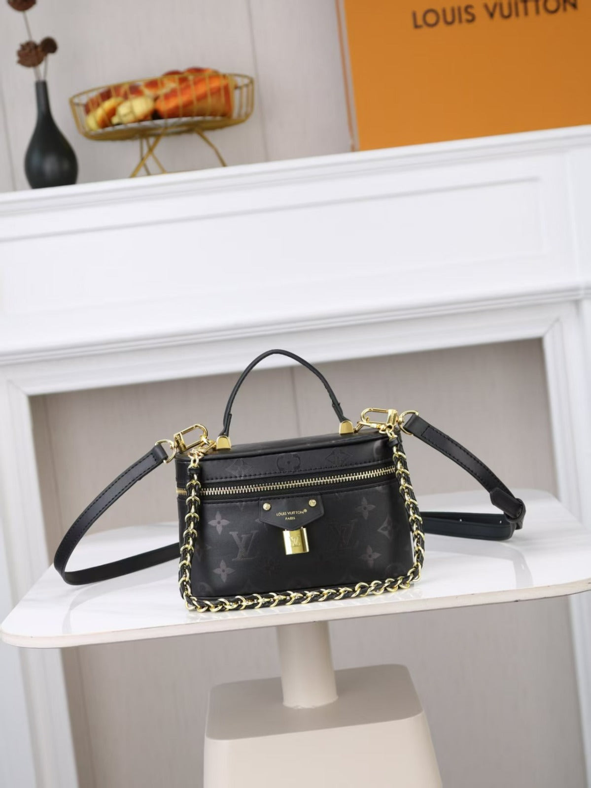 Bolso Vanity Chain Pouch