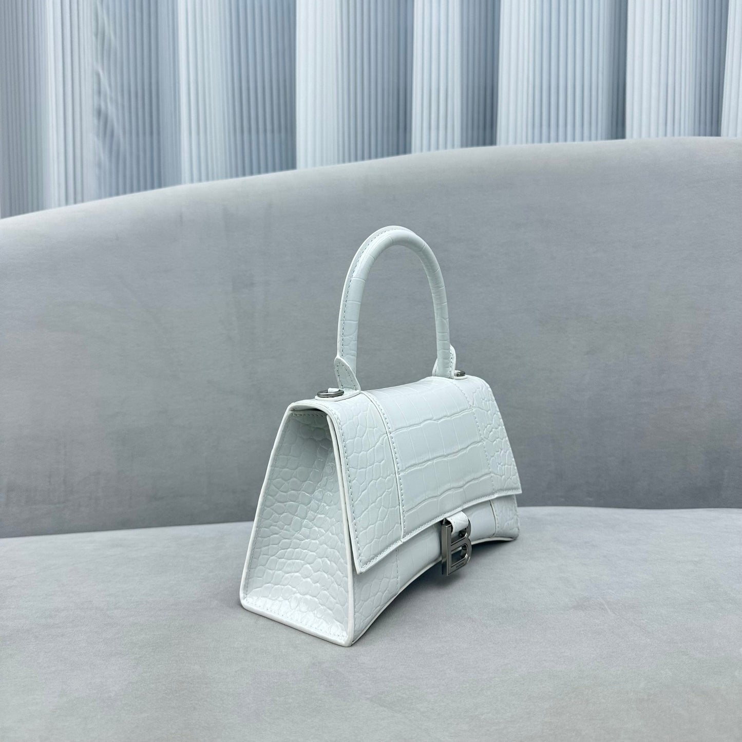 Bolso De Mano Hourglass XS de piel brillante Blanco