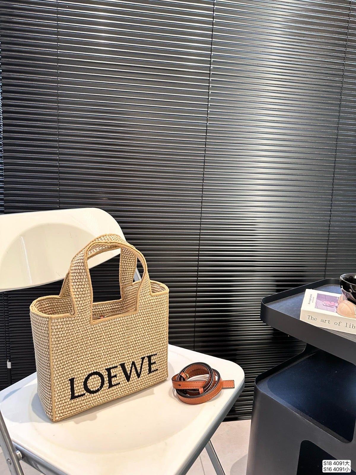 Bolso Font Tote 25 cm