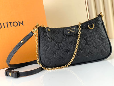 Bolso Easy Pouch On Strap Negro
