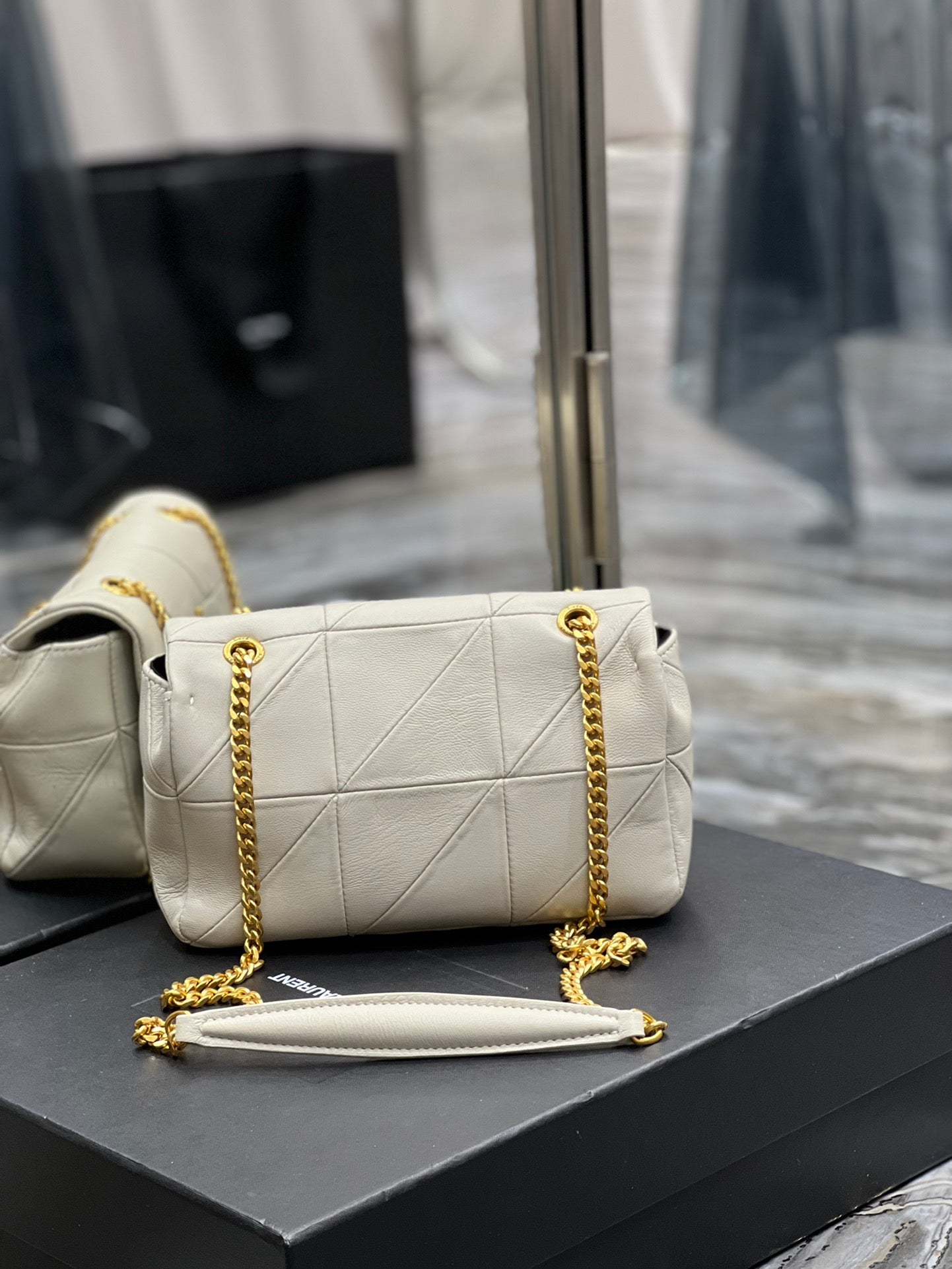 Bolso Jamie Blanco 20 cm
