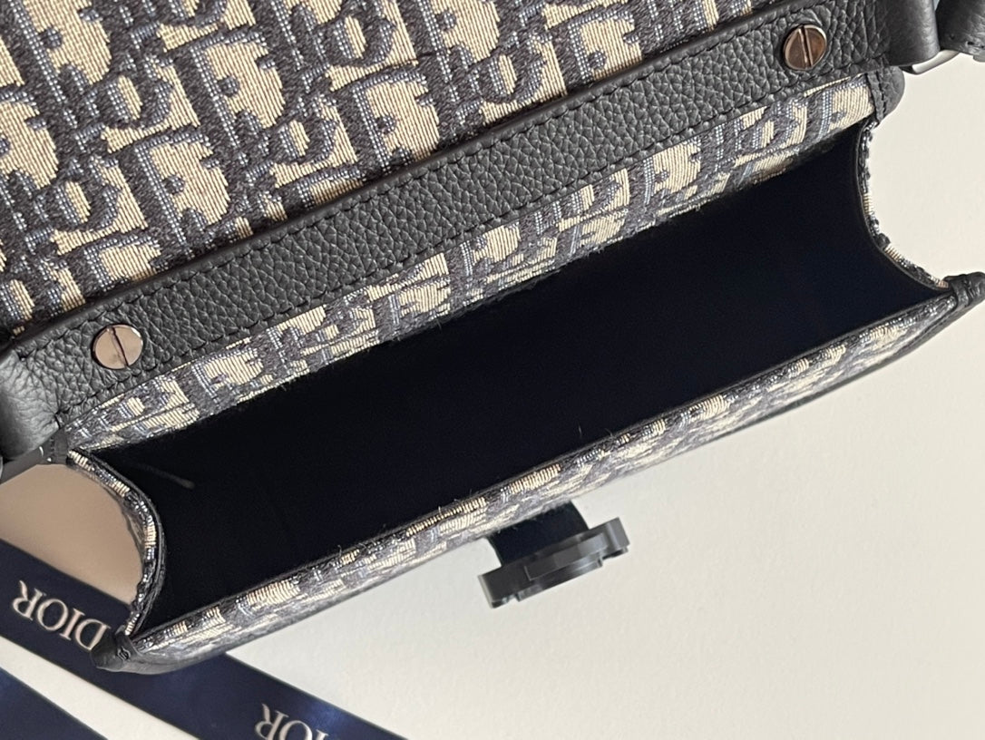 Bolso Messenger Gallop en jacquard beige y negro