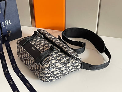 Bolso Messenger Dior Explorer Oblique en jacquard