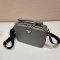 Bolso Prada Brique de piel Saffiano Gris