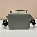 Bolso Prada Brique de piel Saffiano Gris