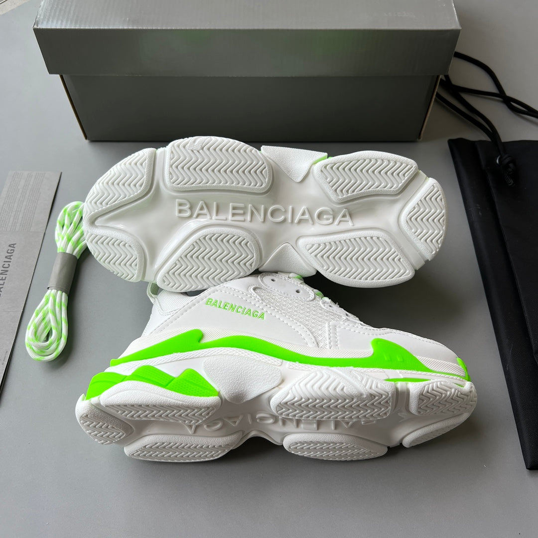 Zapatillas Balenciaga Triple S Blancas/Verdes