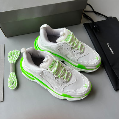 Zapatillas Balenciaga Triple S Blancas/Verdes